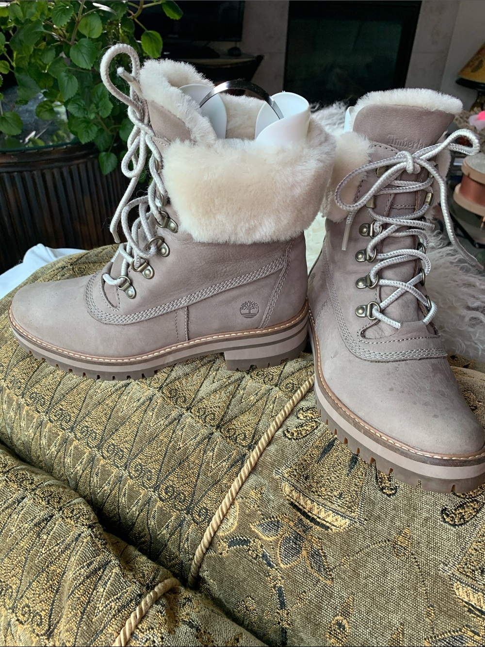 NEW Timberland Courmayeur Valley boots OrthoLite® foam footbed Size 7